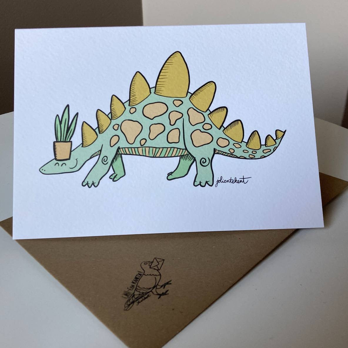 Kaart Jolien tekent ‘ dino’