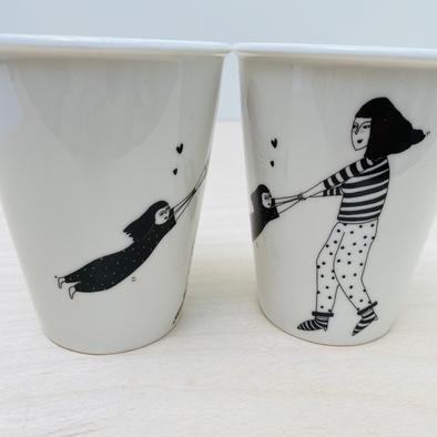 Beker swinging erika van Helen B bij Philimonius webshop
