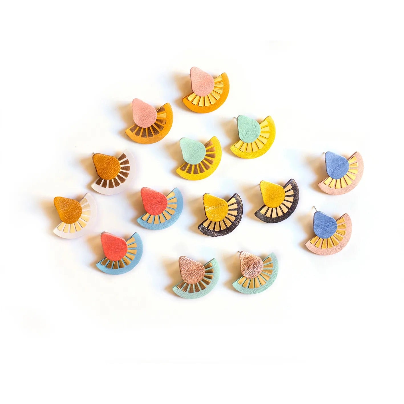 Chenoha oorringen leder rose framboise & bleu bij Philimonius