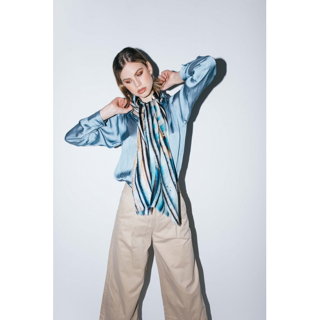 Talking walls sjaal Butterfly bij Philimonius