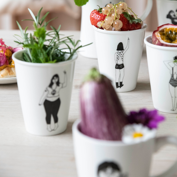 Helen be beker peace girl bij webshop philimonius