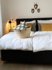 Vanilla Fly kussen  black & white 50x70 LA53
